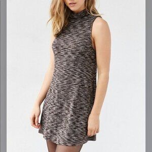 Urban Outfitters Silence & Noise Mock Neck Tunic Dress Size Small NEW
